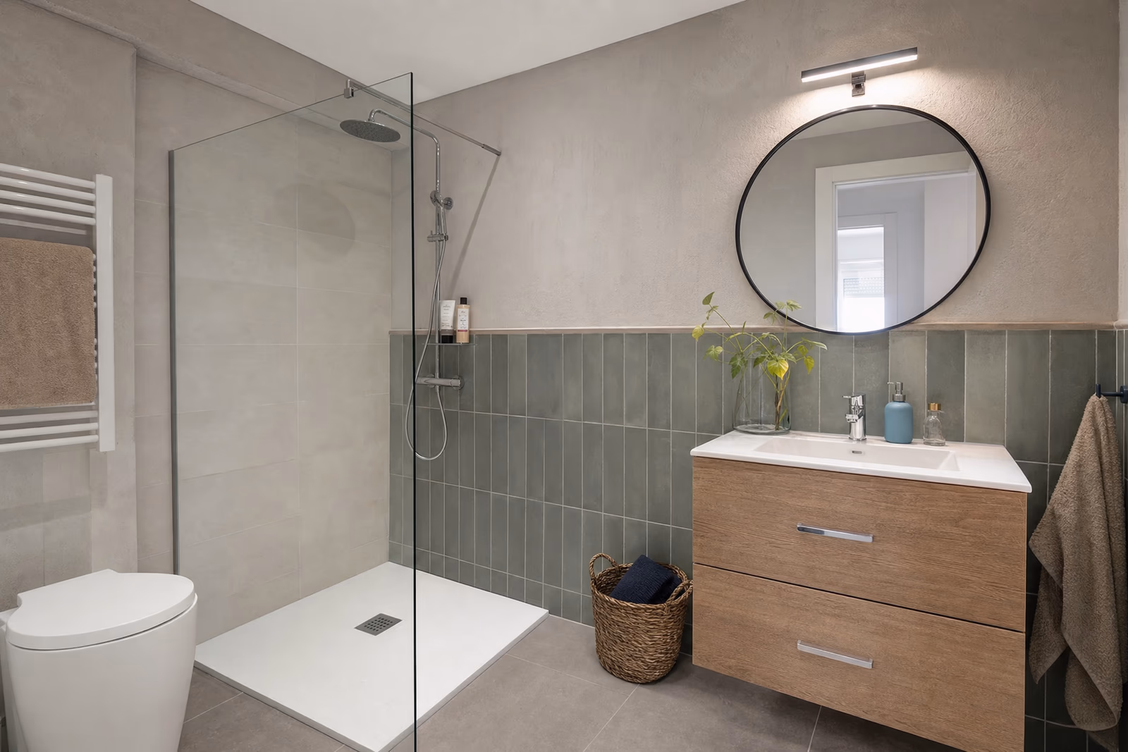 Baño clásico reformado por Ecoinnova en Gran Canaria